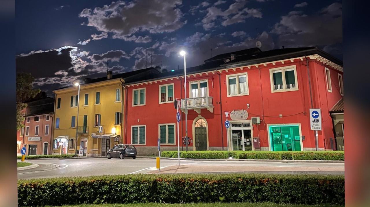 Rooms Vania Verona Exteriör bild